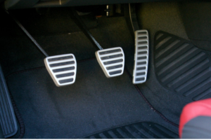 how to fix a squeaky gas pedal